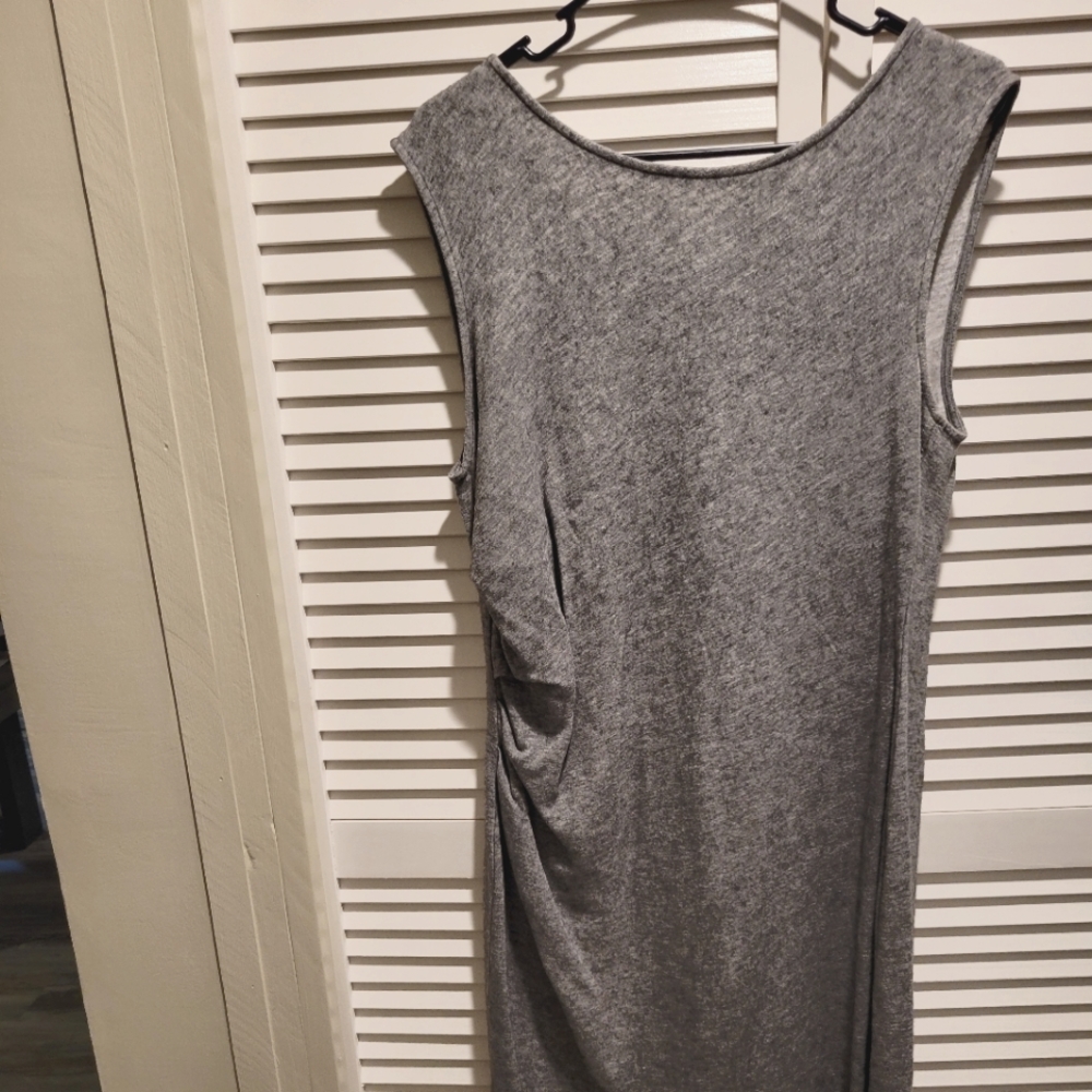 Womans Sleeveless Dress